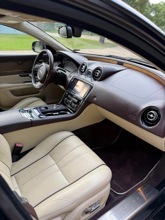 2011 Jaguar X351 XJ - Image 11 of 20