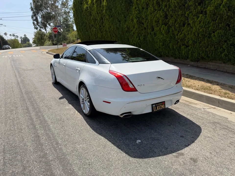 2011 Jaguar X351 XJ - Image 3 of 19