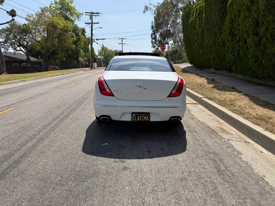 2011 Jaguar X351 XJ - Image 4 of 19