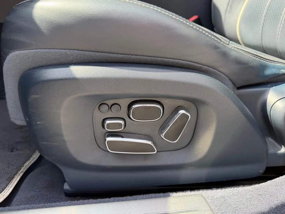 2011 Jaguar X351 XJ - Image 16 of 19