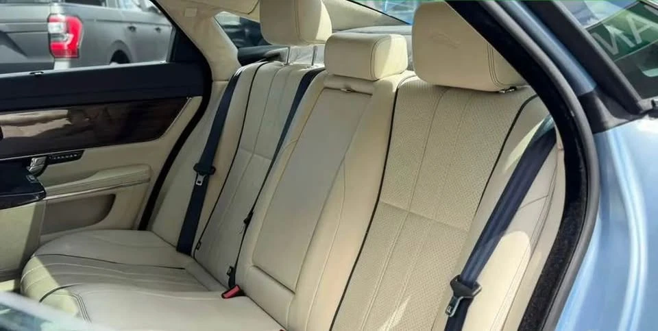 2011 Jaguar X351 XJ - Image 10 of 17