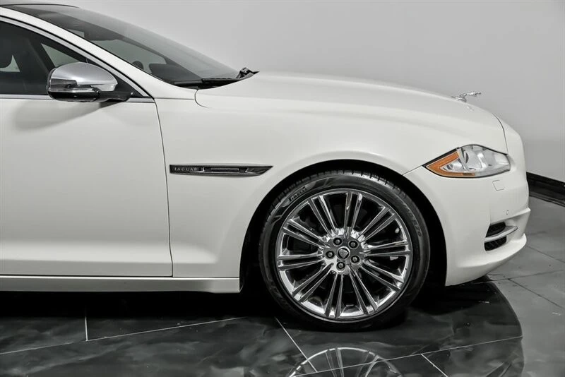 2011 Jaguar X351 XJ - Image 12 of 21