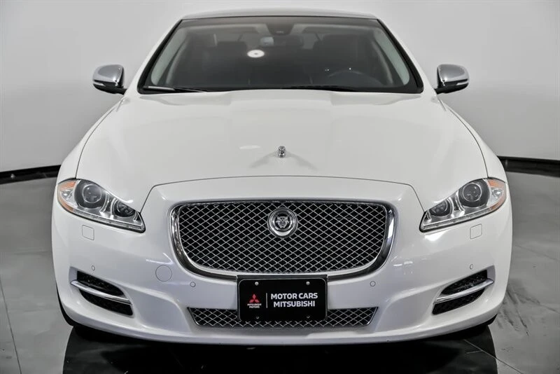 2011 Jaguar X351 XJ - Image 4 of 21