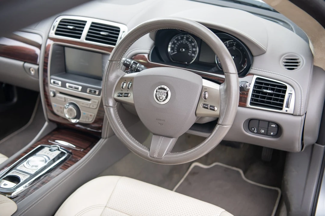 2011 Jaguar X150 XK - Image 15 of 30