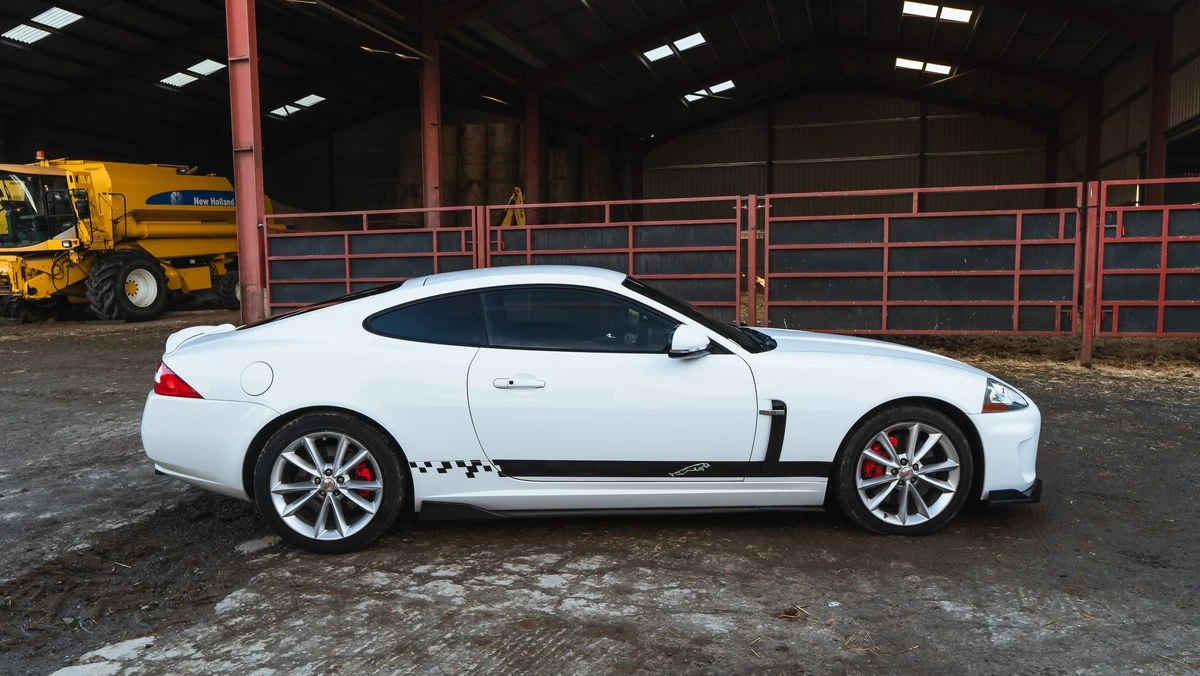 2011 Jaguar X150 XK - Image 5 of 30