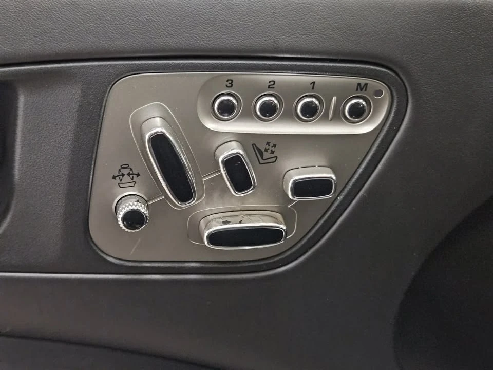 2011 Jaguar X150 XK - Image 6 of 20