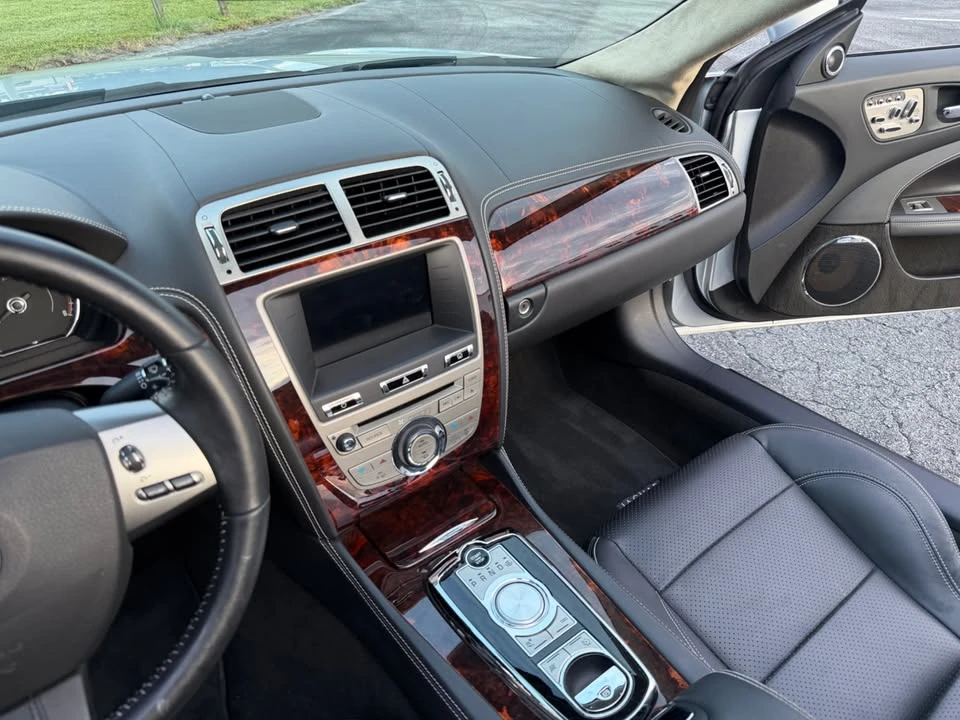 2011 Jaguar X150 XK - Image 14 of 17