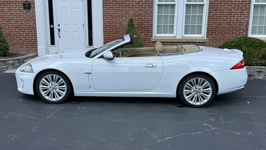 2011 Jaguar X150 XK - Image 2 of 10