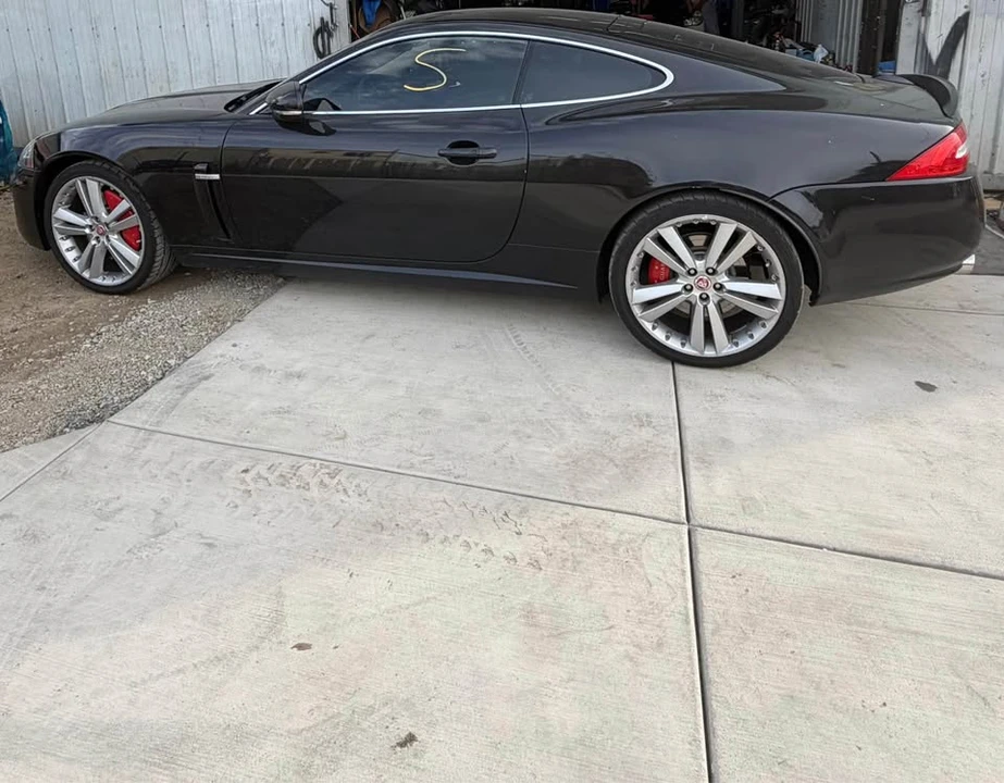 2011 Jaguar X150 XK - Image 4 of 14