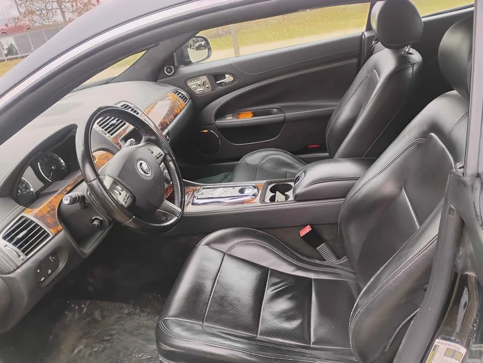 2011 Jaguar X150 XK - Image 9 of 11