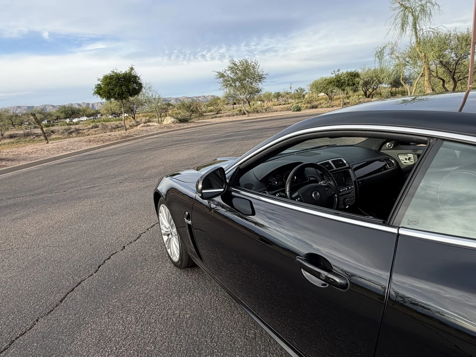2011 Jaguar X150 XK - Image 23 of 31