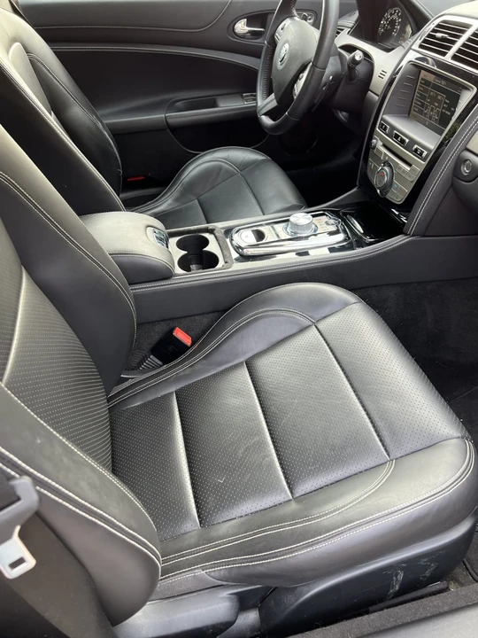 2011 Jaguar X150 XK - Image 14 of 18