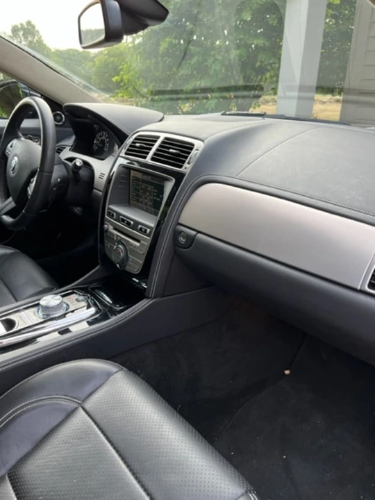 2011 Jaguar X150 XK - Image 11 of 18