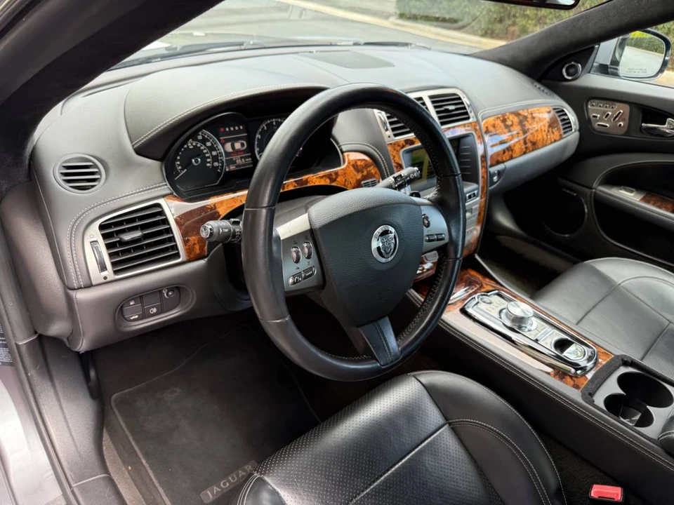 2011 Jaguar X150 XK - Image 13 of 23