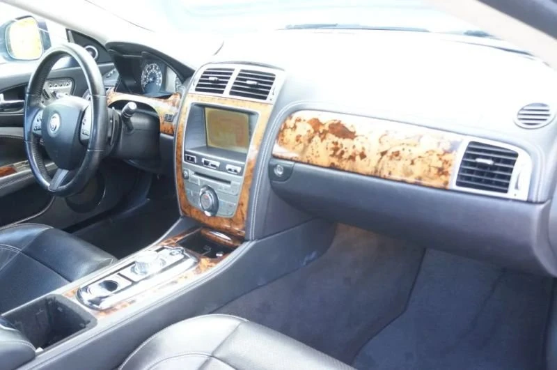 2011 Jaguar X150 XK - Image 13 of 15