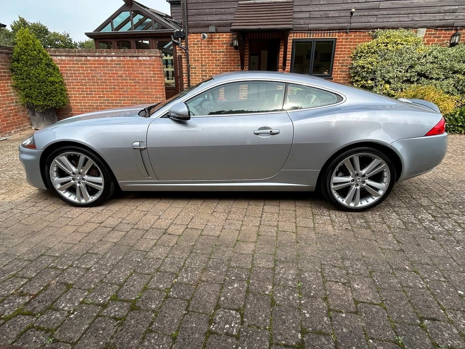 2011 Jaguar X150 XK - Image 18 of 30