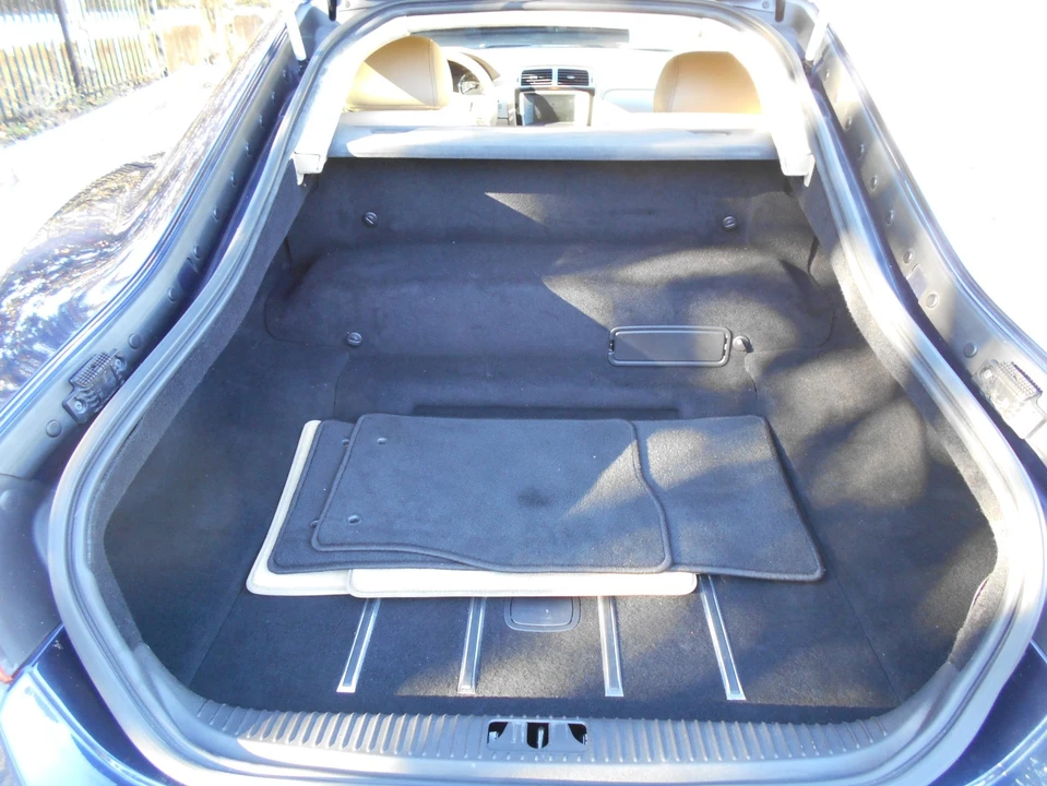 2011 Jaguar X150 XK - Image 16 of 21