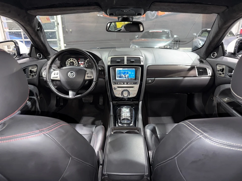 2011 Jaguar X150 XK - Image 8 of 12