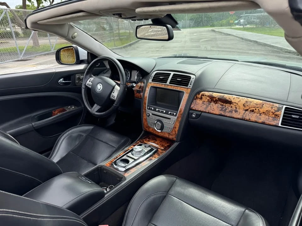 2011 Jaguar X150 XK - Image 14 of 17