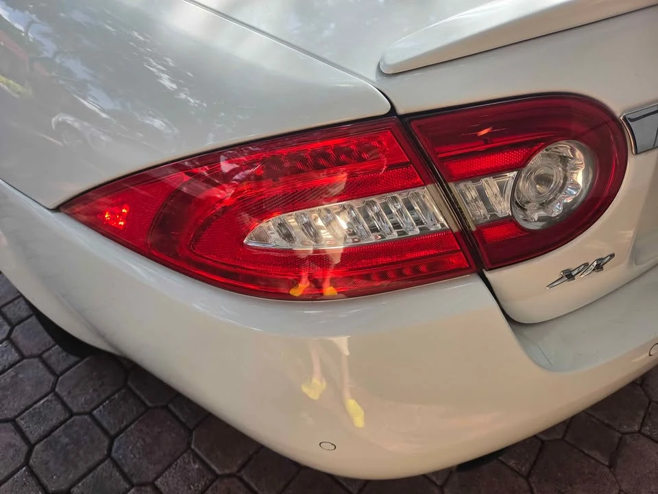 2011 Jaguar X150 XK - Image 8 of 19