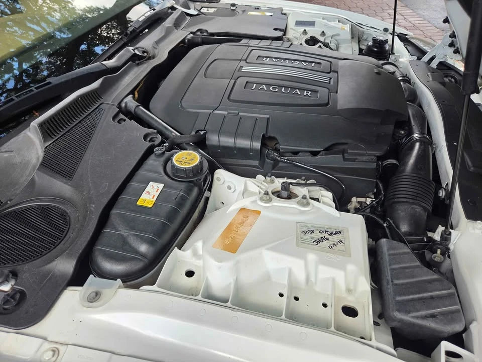 2011 Jaguar X150 XK - Image 18 of 19