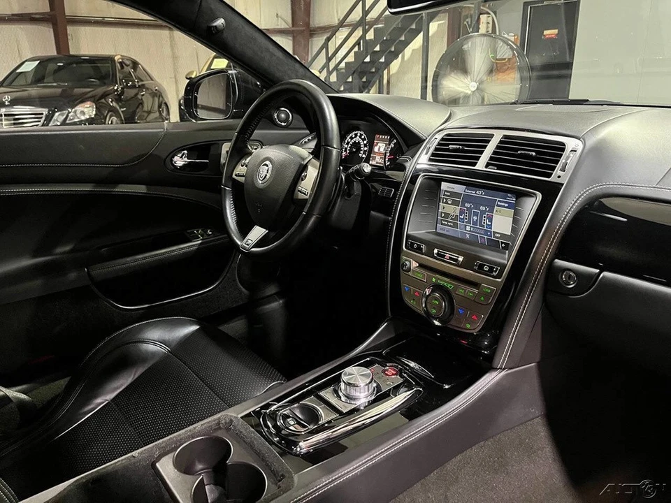 2011 Jaguar X150 XKR - Image 17 of 21