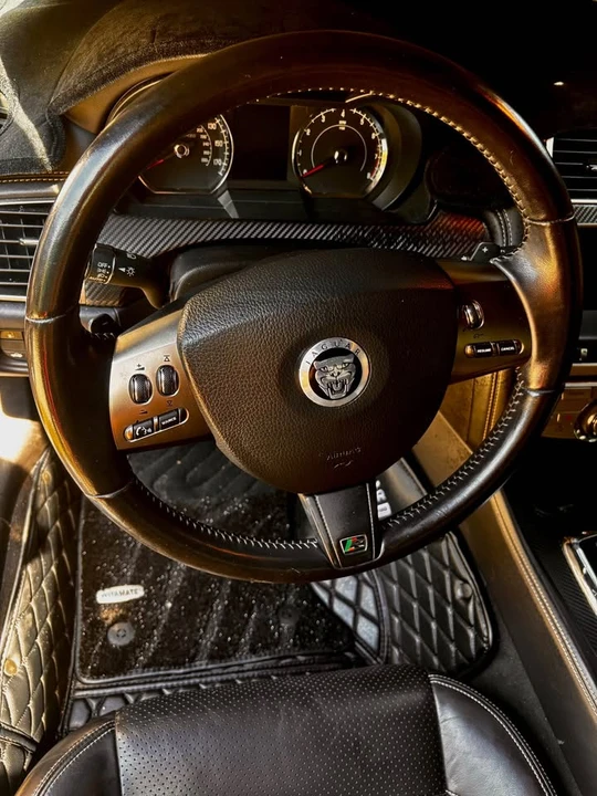 2011 Jaguar X150 XKR - Image 8 of 11
