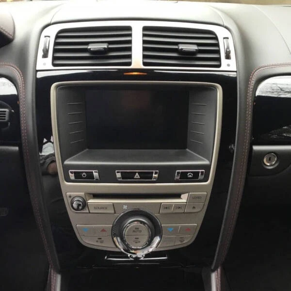 2011 Jaguar X150 XKR - Image 8 of 10