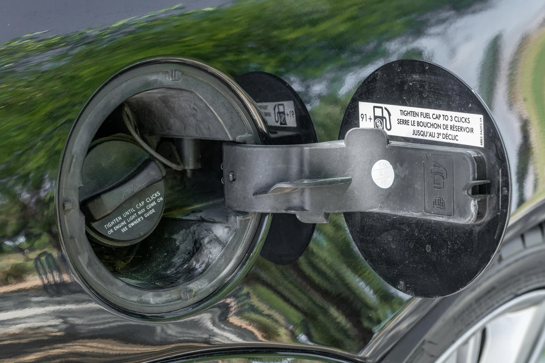 2011 Jaguar X150 XKR - Image 11 of 31