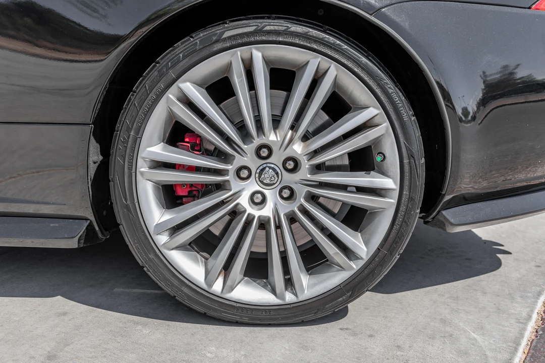 2011 Jaguar X150 XKR - Image 16 of 31