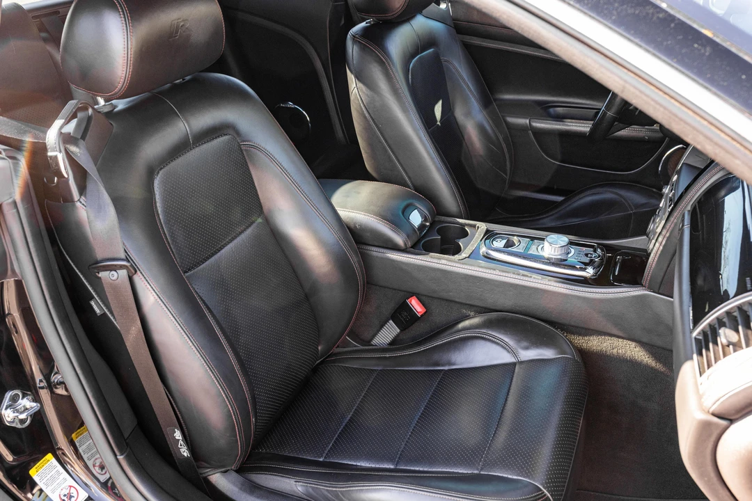 2011 Jaguar X150 XKR - Image 17 of 31