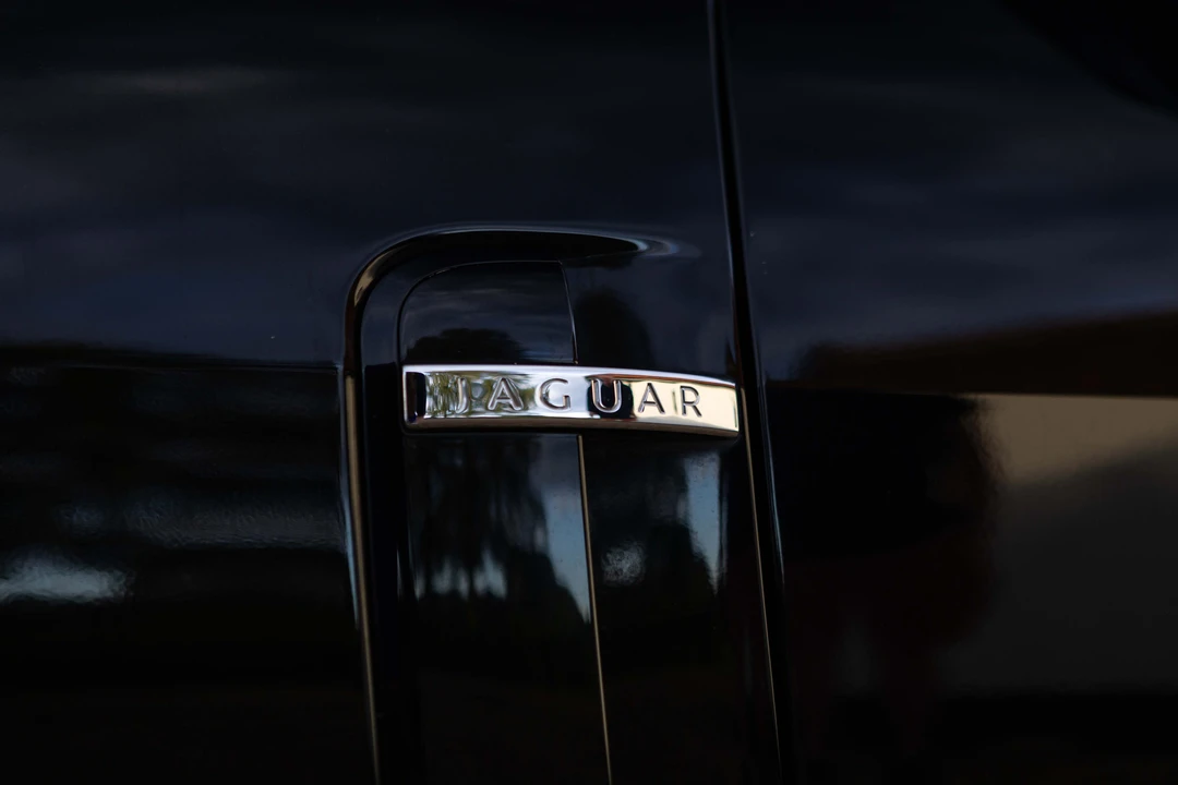 2011 Jaguar X150 XKR - Image 28 of 31