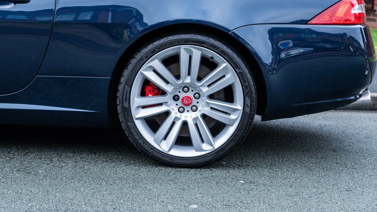2011 Jaguar X150 XKR - Image 15 of 30