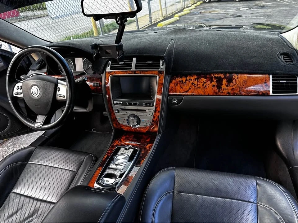 2011 Jaguar X150 XKR - Image 13 of 18