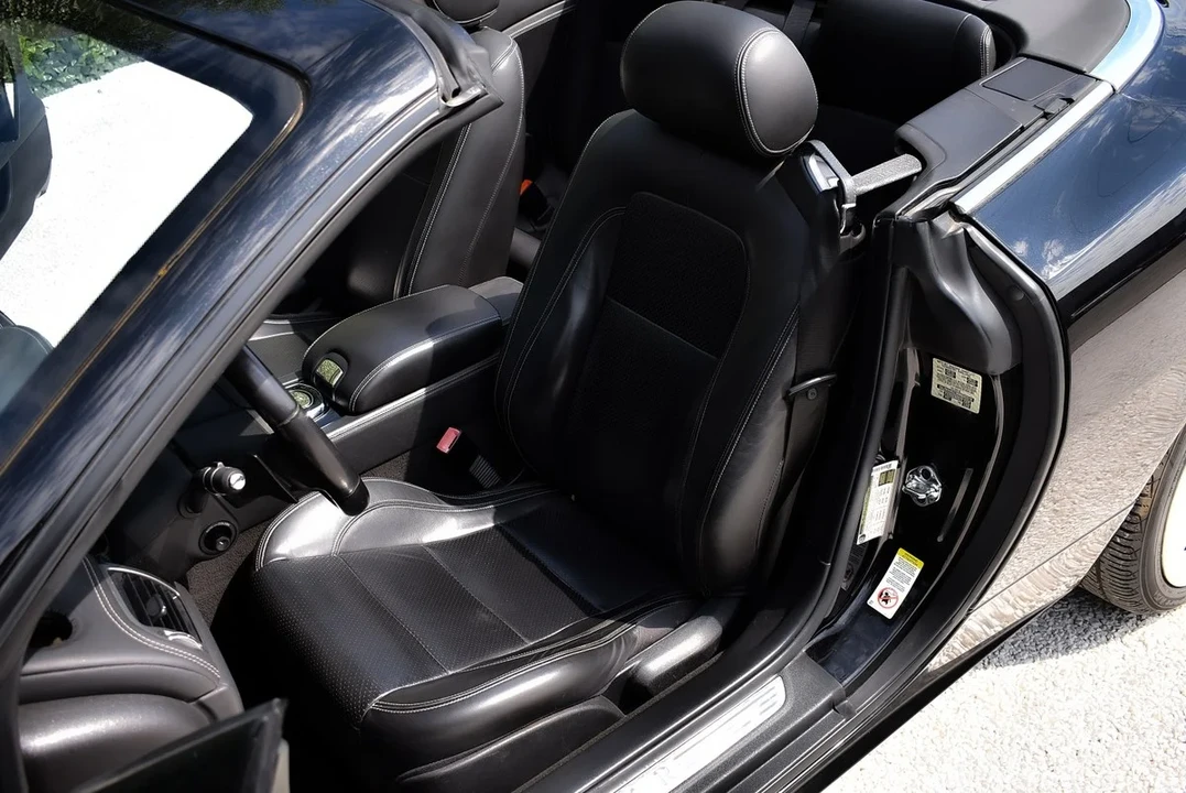2011 Jaguar X150 XKR - Image 23 of 30
