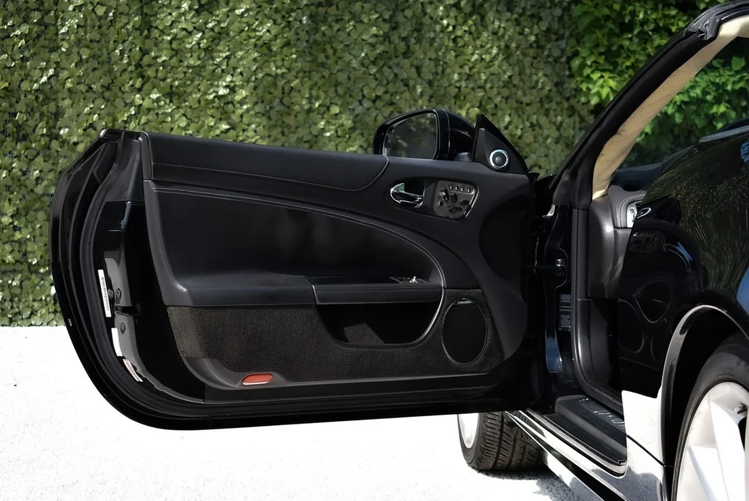 2011 Jaguar X150 XKR - Image 18 of 31