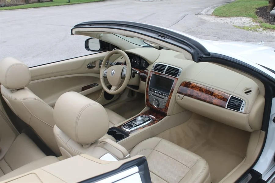 2011 Jaguar X150 XKR - Image 16 of 21