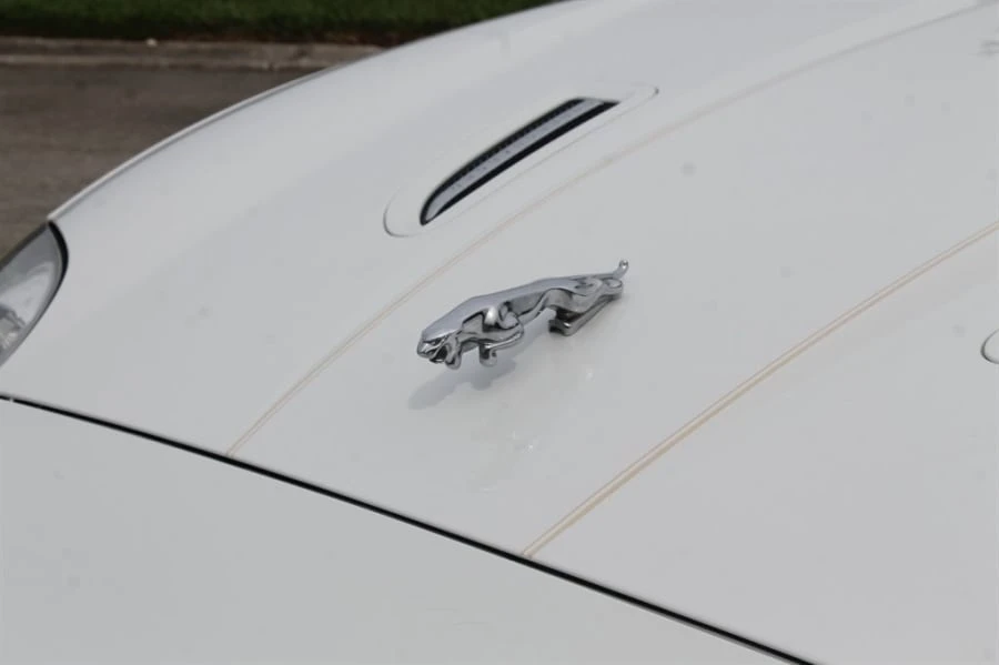 2011 Jaguar X150 XKR - Image 7 of 21