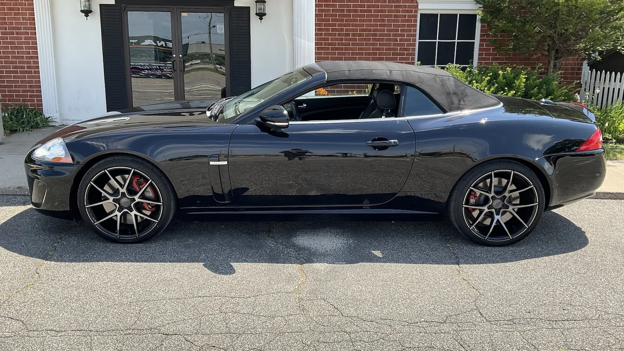 2011 Jaguar X150 XKR - Image 2 of 13