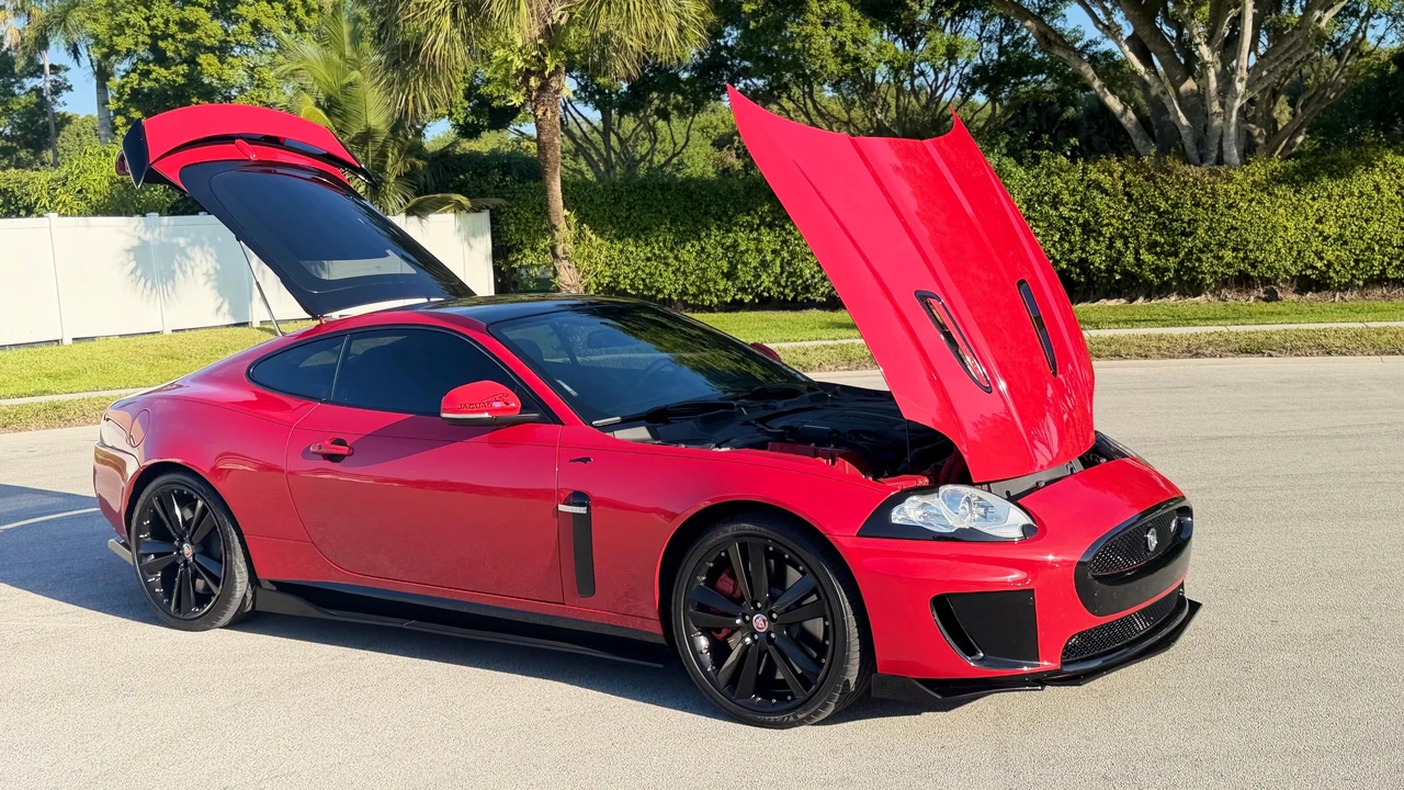2011 Jaguar X150 XKR - Image 23 of 31