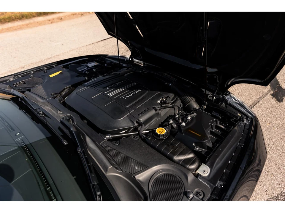 2011 Jaguar X150 XKR - Image 11 of 27