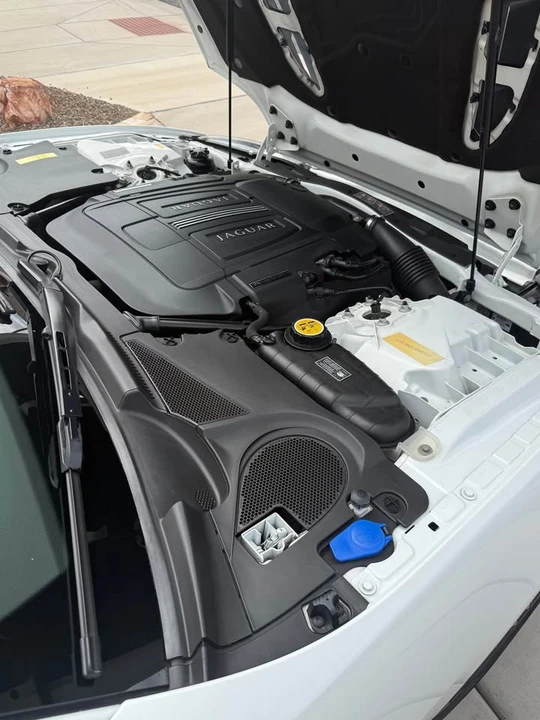 2011 Jaguar X150 XKR - Image 7 of 20
