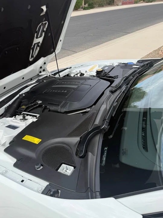2011 Jaguar X150 XKR - Image 9 of 20