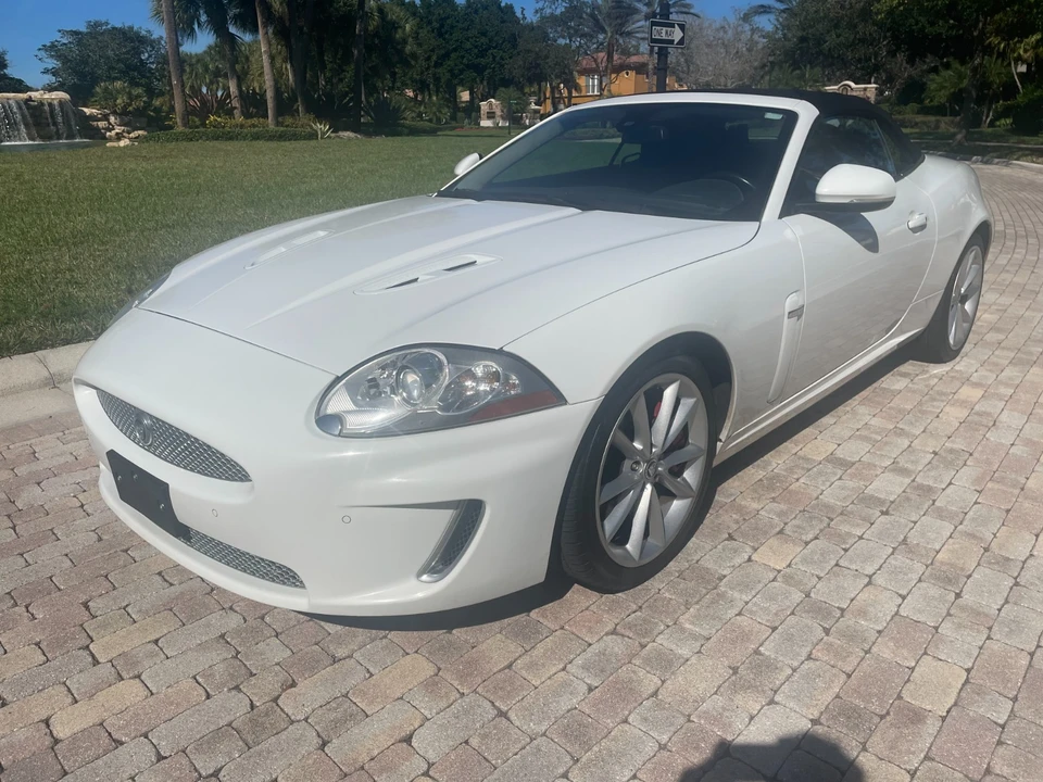 2011 Jaguar X150 XKR - Image 9 of 20