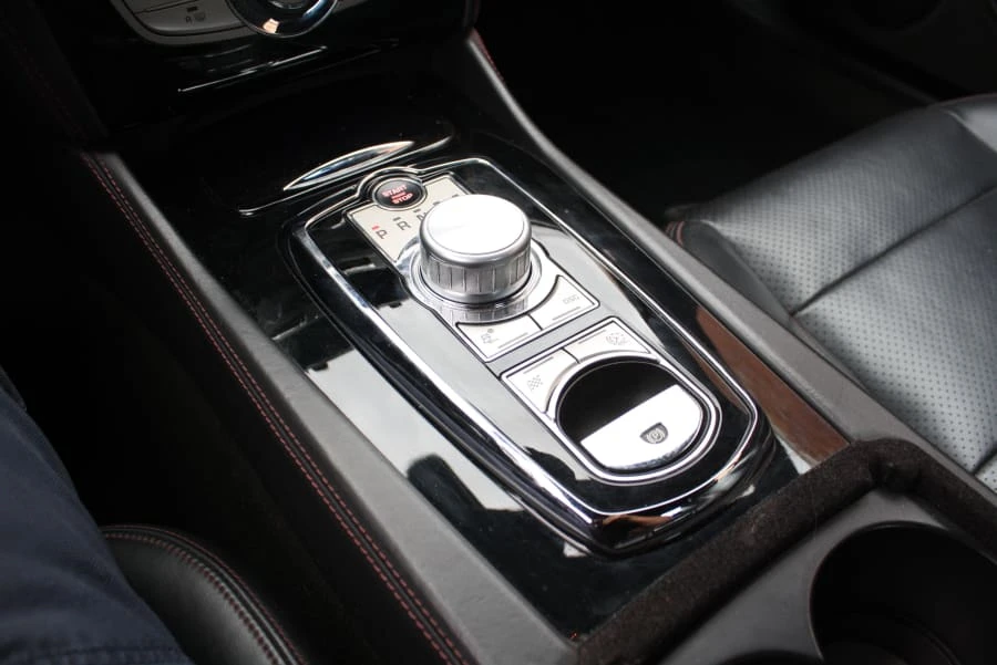 2011 Jaguar X150 XKR - Image 17 of 31