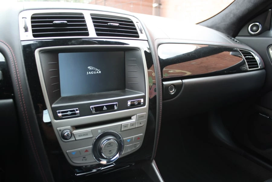 2011 Jaguar X150 XKR - Image 19 of 31