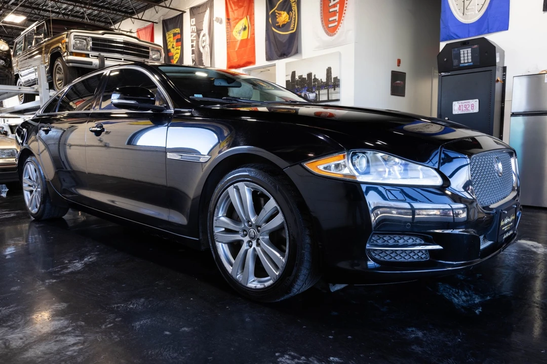 2011 Jaguar X351 XJ - Image 17 of 21