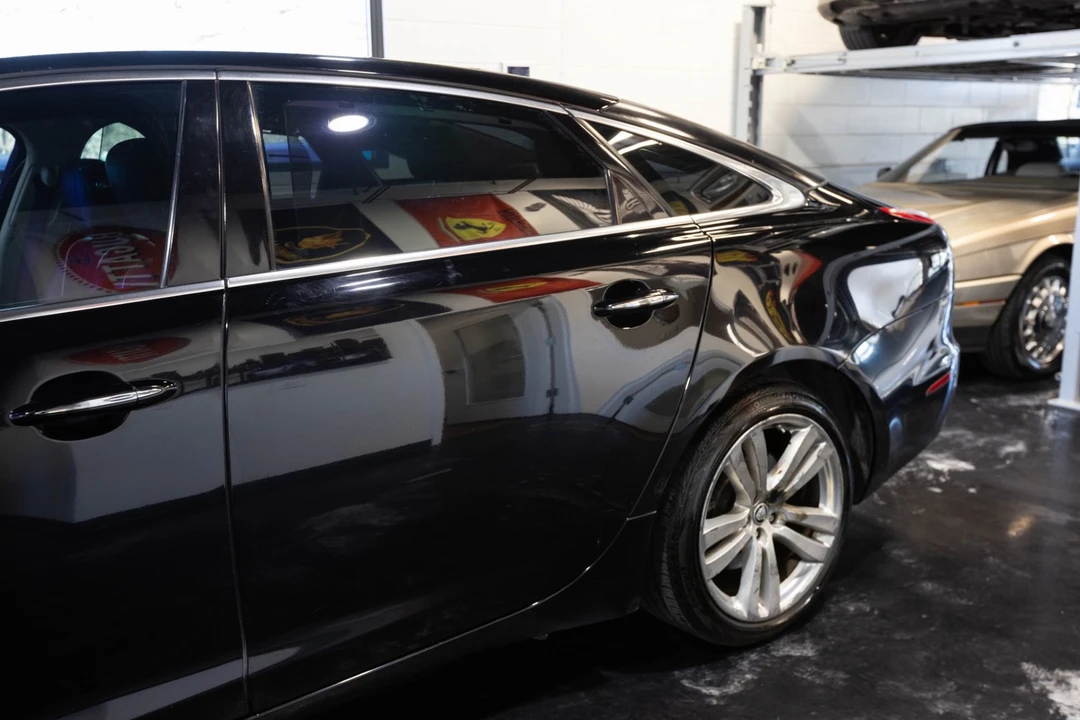 2011 Jaguar X351 XJ - Image 6 of 21