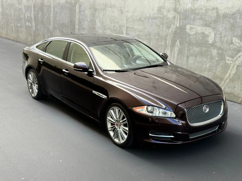 2011 Jaguar X351 XJ - Image 16 of 21