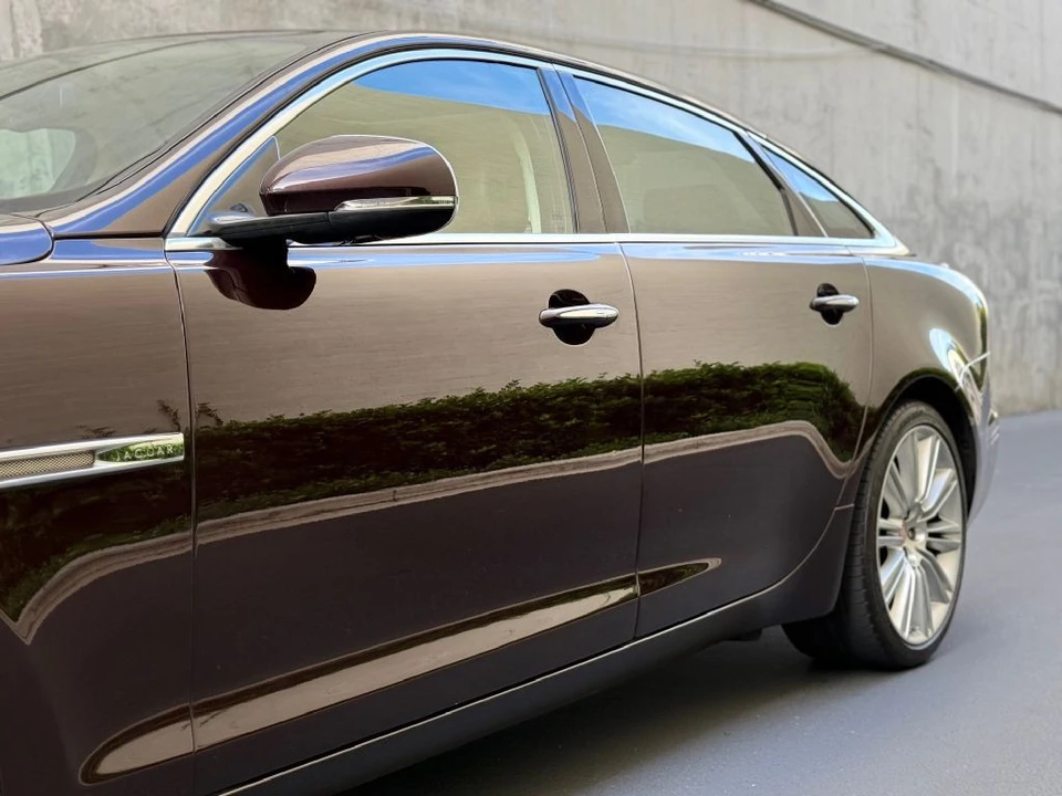 2011 Jaguar X351 XJ - Image 8 of 21